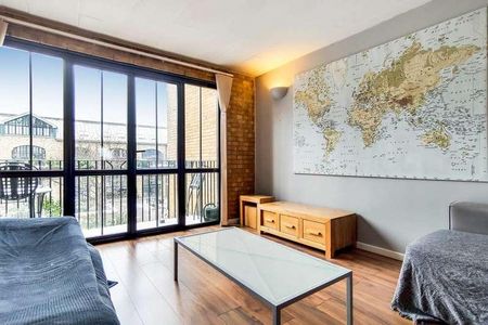 Burrells Wharf Square, Canary Wharf, E14 - Photo 3