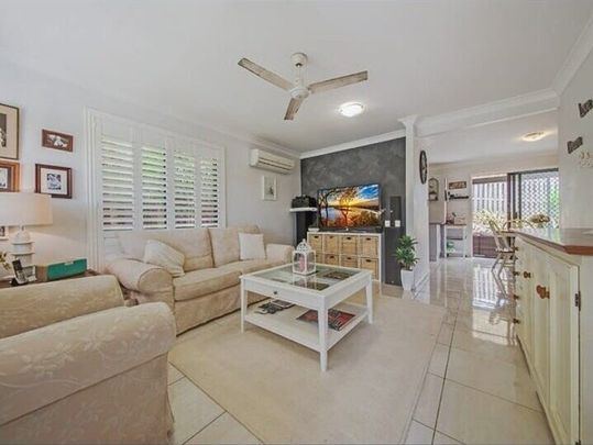Manly West - Photo 1