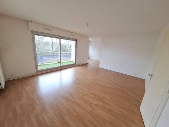 Location Appartement 5 pièces 94m² PESSAC 33600 - Photo 1