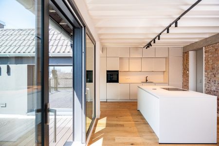 Luxuriöses Penthouse in saniertem Altbau mit Lift und Dachterrasse - Foto 4