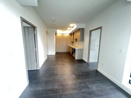 For Lease - 25 Mcmahon Drive Unit# 712, Toronto, Ontario - Photo 3