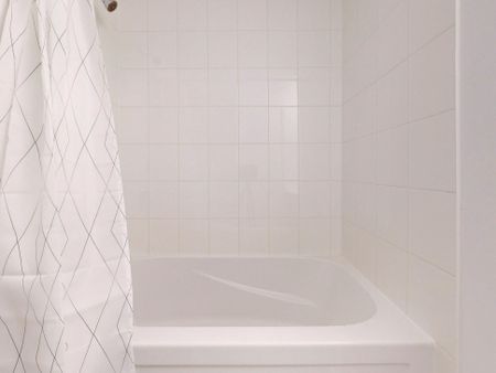 For Lease - 11 Case Ootes Drive, Toronto, Ontario - Photo 2