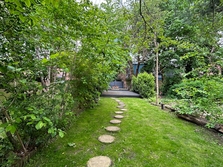 Tatton View Room 6 - Purple - Photo 2