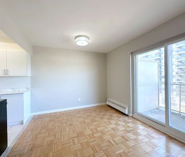 For Lease - 32 Carluke Crescent Unit# 412, Toronto, Ontario - Photo 6