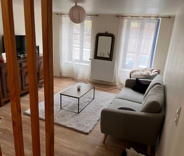 Location Appartement 3 pièces 74m² BRIOUDE 43100 - Photo 1