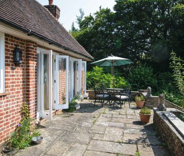 1 Bedroom House - Hole Lane, Bentley - Photo 5