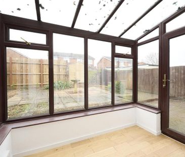 3 bedroom semi-detached house to rent - Photo 5