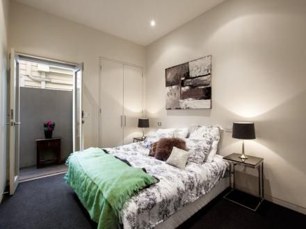 Beautiful Victorian Home With Private Entertaining Area - Photo 3