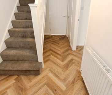 3 bedroom semi-detached house to rent - Photo 4
