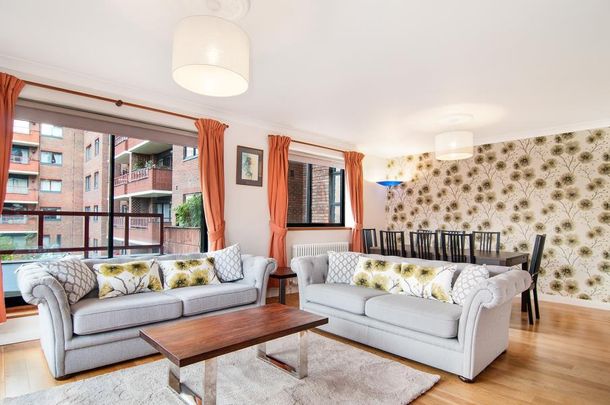 2 bedroom flat to rent - Photo 1