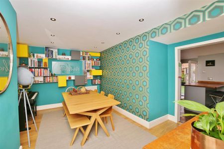 3 bedroom cottage to rent - Photo 3