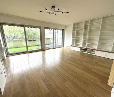 Location Appartement 4 pièces 110m² - Photo 4