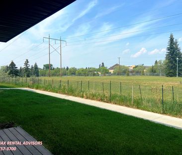 #C4 2816 116 Street Northwest - Photo 3