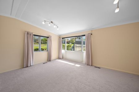 81 Caley Crescent - Photo 2
