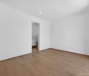 Freshly Renovated 3x1 - Photo 5