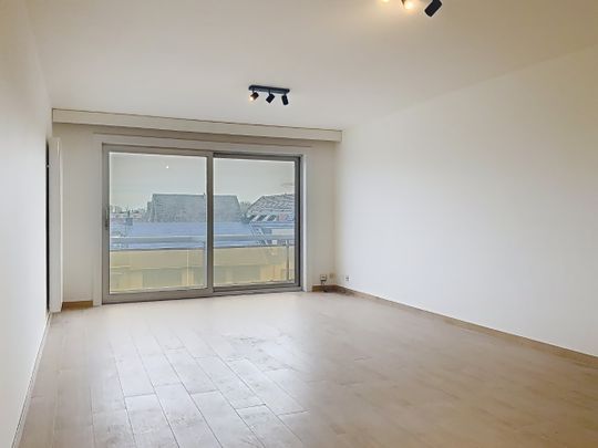 2 slaapkamer appartement in het centrum van Bree - Photo 1