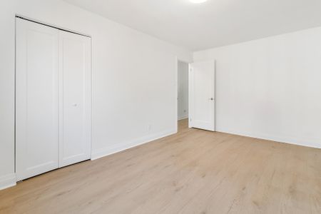 7220 Av. De Chateaubriand, #30 - Photo 4