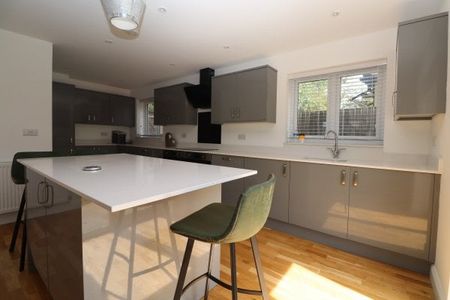 Weeley Road, Little Clacton, CO16, Property for rent - Photo 4