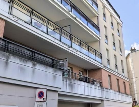 2 Pièces -136 rue des champarons Colombes (92700) - Photo 1