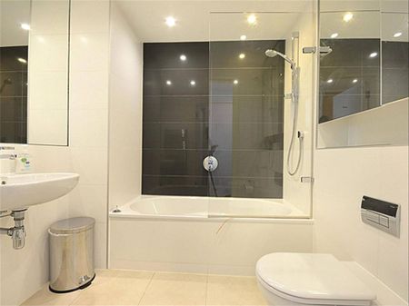 Studio to rent - Photo 4