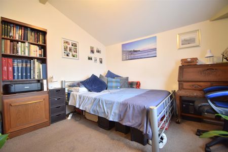 Park End Road, Gloucester - Photo 5