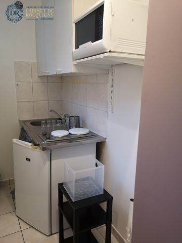 Location Appartement 2 pièces 28m² ORLEANS 45000 - Photo 5