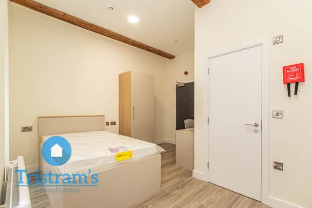 1 bed Apartment for Rent - Photo 1