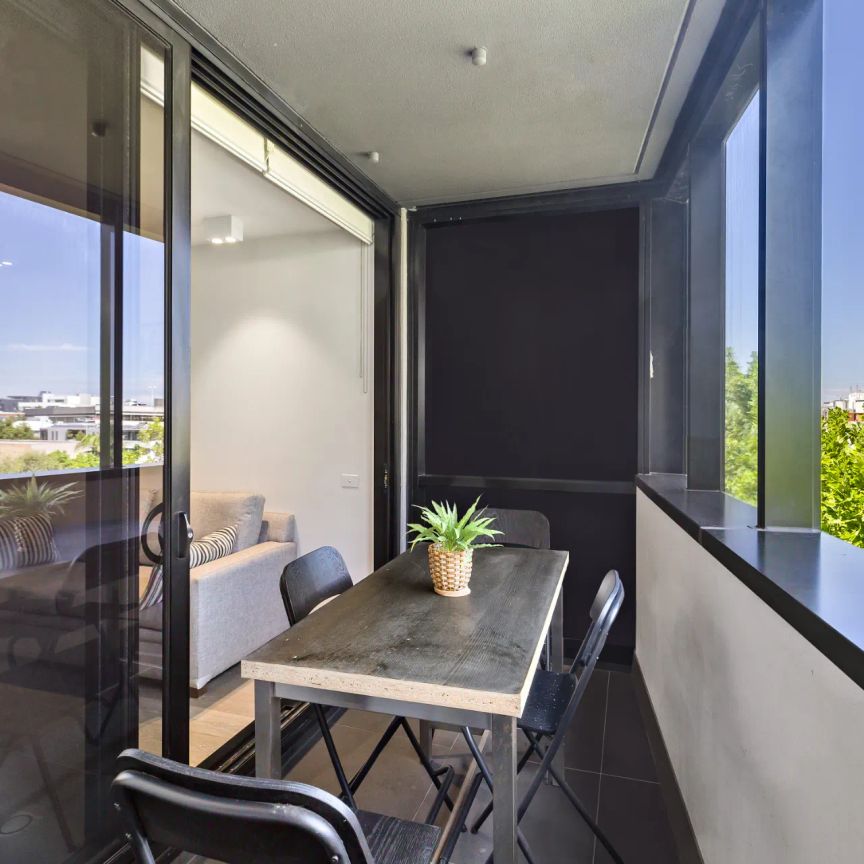 511/38 Cunningham Street, South Yarra. - Photo 1