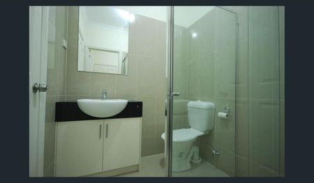 Private, Peaceful and Central - Photo 4