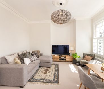 2 Bed Flat, Wandsworth Common, SW17 - Photo 1