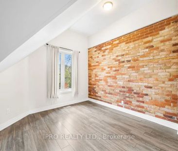 Condo Townhouse For Lease | W9256696 - Photo 5