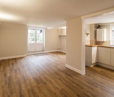 3 bedroom maisonette to rent - Photo 5