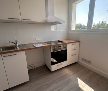 Location Appartement 2 pièces 48m² TOURS 37100 - Photo 2