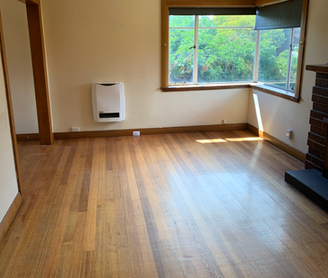 Family Home In Great Location - Photo 4