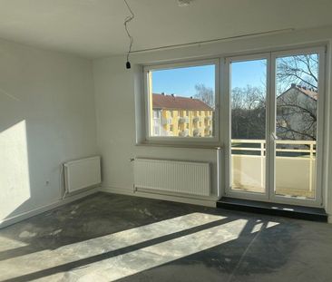 Renovierte 3-Zimmer-Wohnung mit Balkon - Foto 1