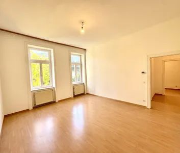 NEU! Absolute Ruhelage! Sanierte 1,5 Zimmerwohnung! Gänzlich in den... - Photo 1