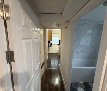 2 Bed Flat, Eastham, E6 - Photo 6