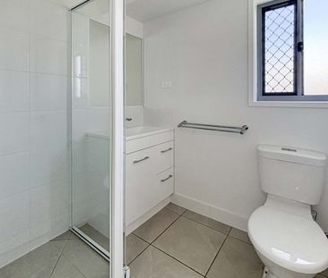 Welcome to 9 Cherry venture Dr, Eli Waters, QLD 4655 - Photo 6