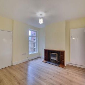 Clarendon Park Road, Leicester - Photo 1