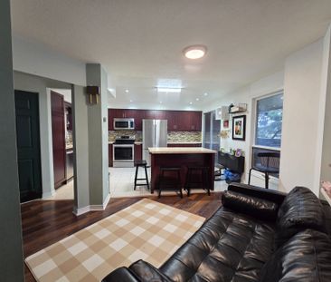 For Lease - 28 Spire Hillway N/A, Toronto, Ontario - Photo 2