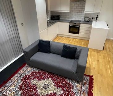 8 bath road - Photo 2