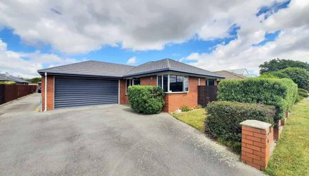 Beautiful Three Bedroom Home In Hornby - Photo 2