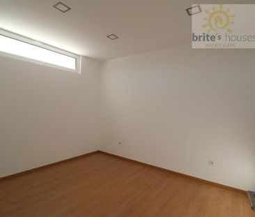 Moradia T2 - Photo 2
