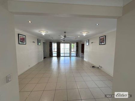 4 Bedroom Lowset Brick House Located in one of the sought after areas Gatton - Photo 5