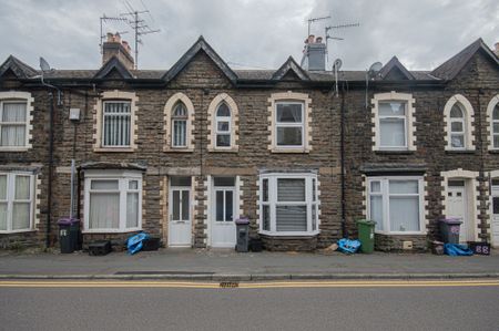 2 bed terraced house to rent in Osborne Road, Pontypool, NP4 - Photo 5