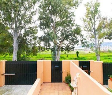 Alquiler de casa o chalet independiente en Calle Doña Clarines, 28 - Photo 3