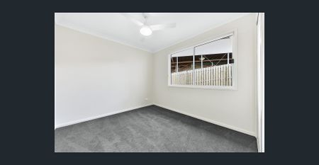 Modern Family Home with Double Garage - Photo 3