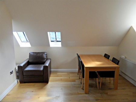 1 bedroom private hall to rent - Photo 3