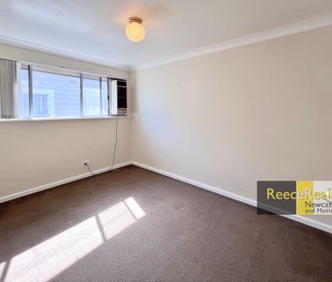 12 Robert Street, Jesmond - Photo 1