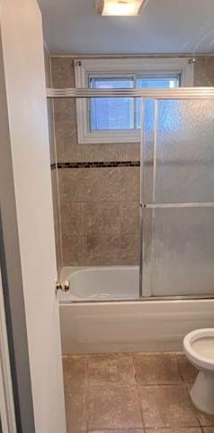 12005 Rue Pavillon - Photo 1